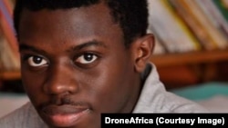 William Elong, fondateur de DroneAfrica, au Cameroun