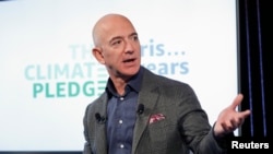 El presidente de Amazon, Jeff Bezos, en conferencia de prensa en el Club Nacional de Prensa en Washington DC, el 19 de septiembre de 2019. 