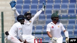سری لنکن کرکٹ بورڈ نے پاکستان میں ٹیسٹ سیریز کھیلنے کی منظوری دے دی ہے۔ (فائل فوٹو)