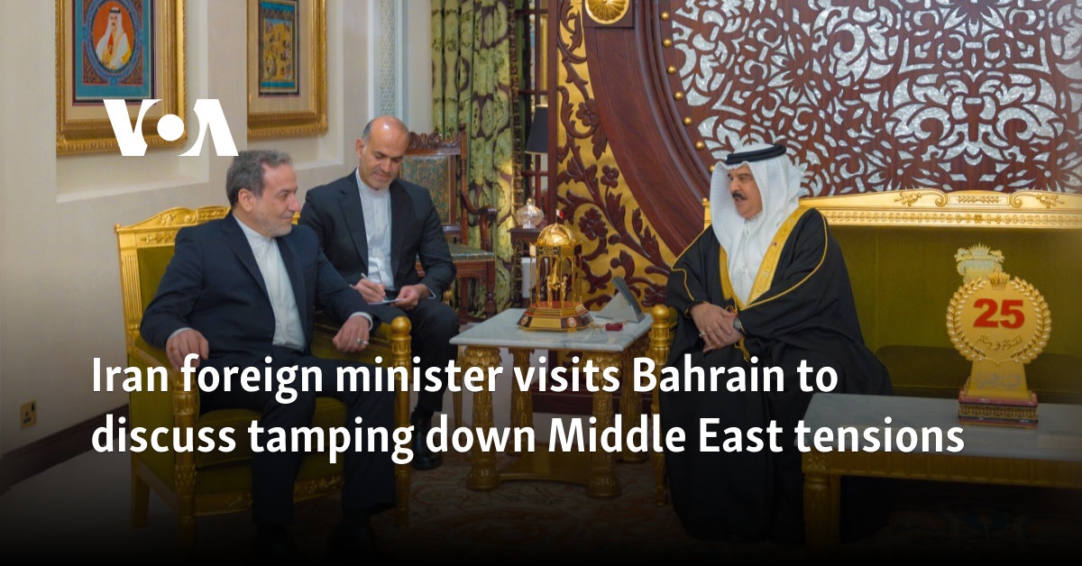 Iran and Bahrain Discuss Regional Stability