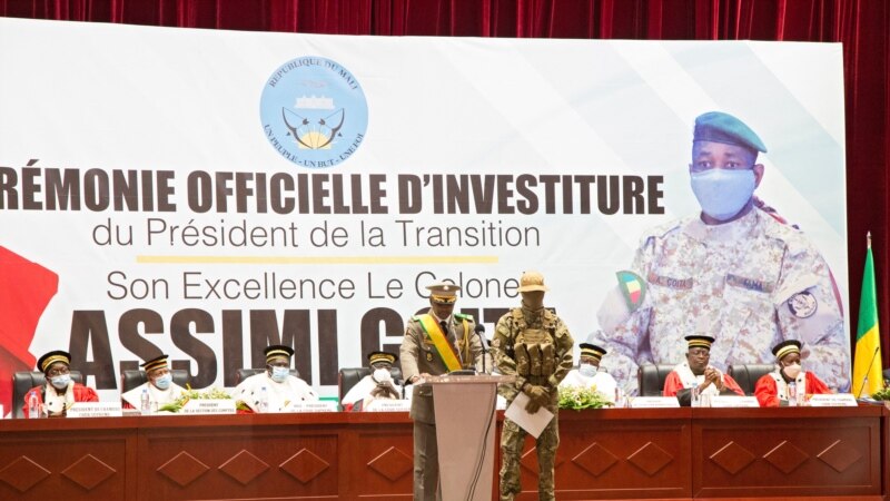 La junte malienne élabore un nouveau calendrier de transition