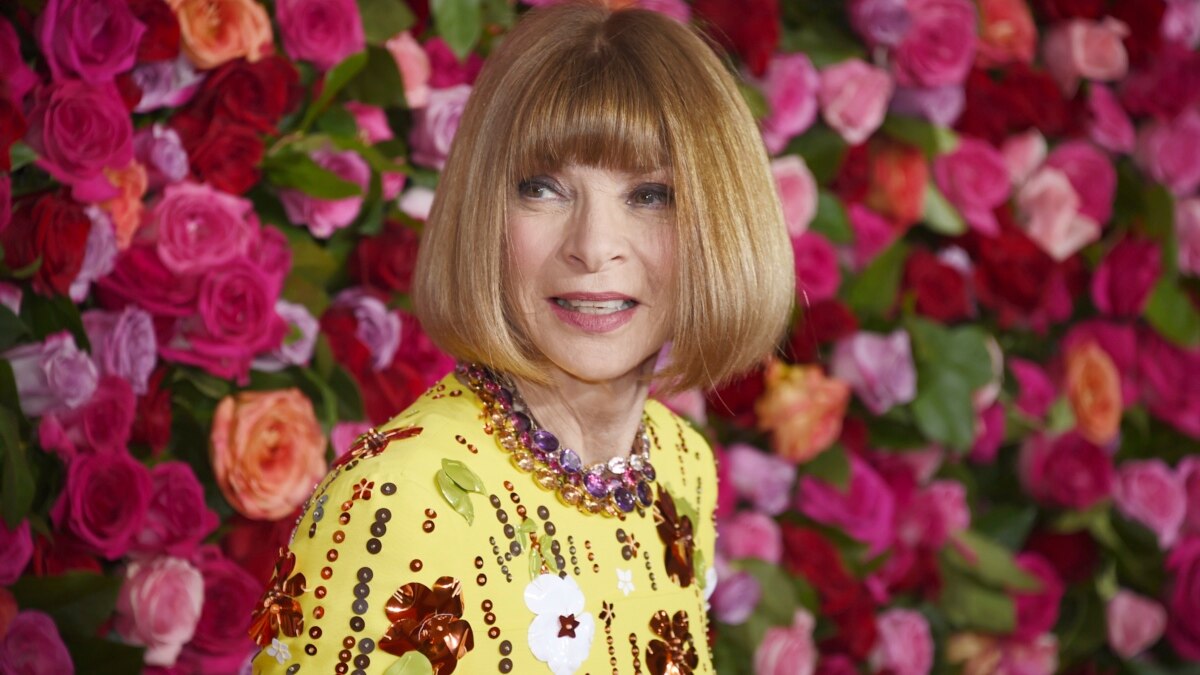 Wintour Erases Exit Rumors at Vogue - Is Anna Wintour Stepping Down? Rumors About Her Vogue Exit Explained