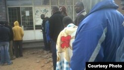 A Zimbabwe polling station on July 31. Botswana's monitoring delegation says SADC should investigate allegations of rigging.