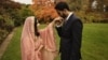 ملالہ کا کہنا ہے کہ وہ شادی کے خلاف نہیں ہیں لیکن وہ عملی طور پر اس رشتے کے حوالے سے کافی محتاط ہیں۔