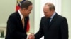 Пан Ги Мун сказал Путину, что «глубоко обеспокоен» украинским кризисом