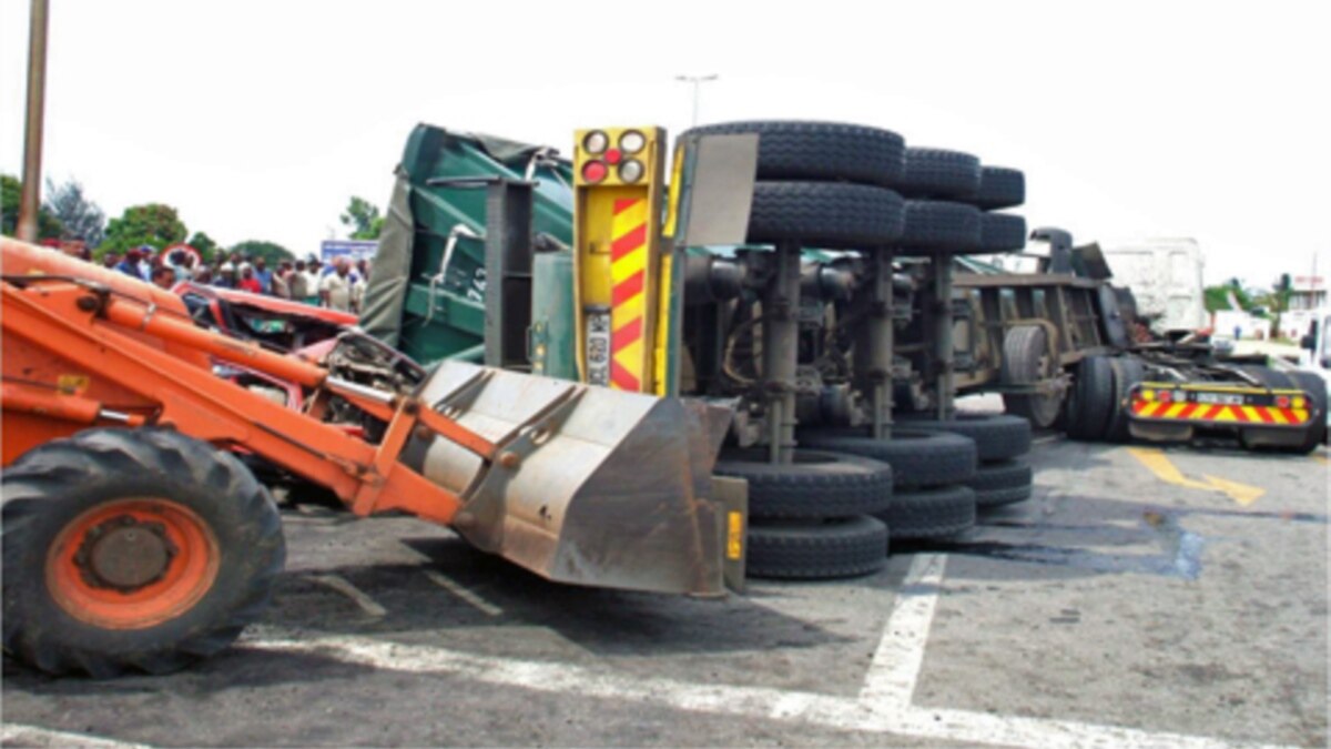 Moçambique Cartas de condução à venda, mortes na estrada