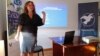 Marijana Toma drži predavanje o tranzicionoj pravdi, u organizaciji nemačkog Foruma ZFD, u prostorijama Američkog saveta u Beogradu.