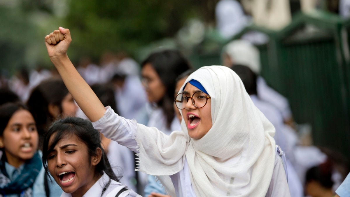 Unrest Continues In Bangladesh As Students Protest   FDD70F7F 7351 4F6A 8DE4 ED54F79AAA0F W1200 R1 