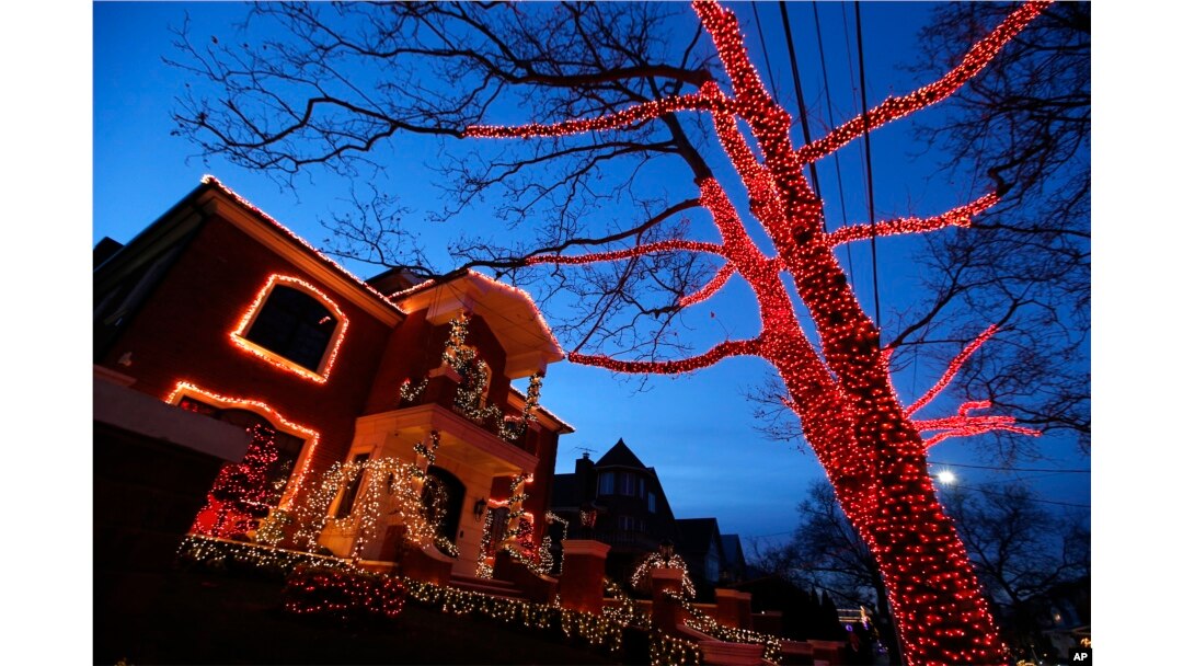 Cleveland Ohio Christmas Parade 2022 Dec 1 Religious, Cultural Elements Of Christmas Resonate With Americans