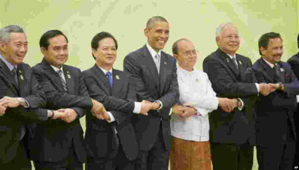 အရှေ့အာရှထိပ်သီးညီလာခံ/ အာဆီယံ-အမေရိကန် အစည်းအဝေး