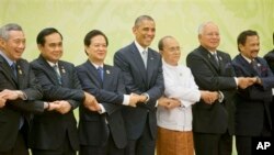 အရှေ့အာရှ ထိပ်သီးညီလာခံ/ အာဆီယံ-အမေရိကန် အစည်းအဝေး (သတင်းဓာတ်ပုံ) 