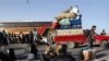 Продолжается массовая эвакуация иностранцев из Ливии