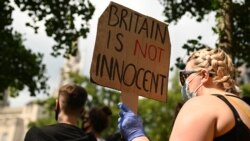 سیاہ فام افراد سے اظہار یکجہتی کے لیے برطانیہ میں بھی احتجاج کیا جا رہا ہے۔