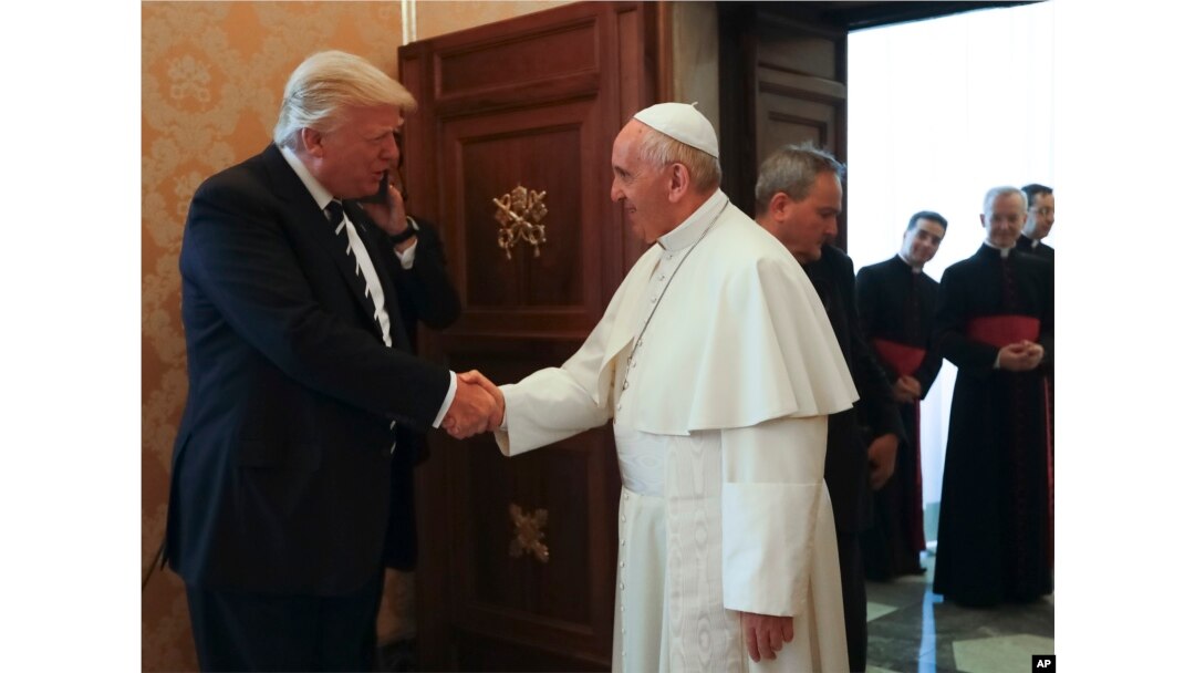 Papa Franjo sa predsednikom SAD Donaldom Trampom u Vatikanu, 24. maja 2017.