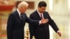 時任美國副總統的拜登與時任中國國家副主席的習近平在北京人民大會堂會面。(2011年8月11日)