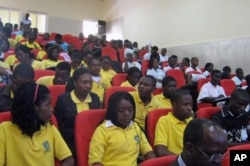 Conferência de jovens no Namibe