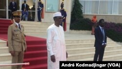 Le général d'armée Idriss Déby Itno élevé à la dignité du Maréchal, à N'Djamena, le 26 juin 2020. (VOA/André Kodmadjingar)