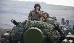 Навчання ЗСУ на сході України, 20 квітня 2021, Reuters