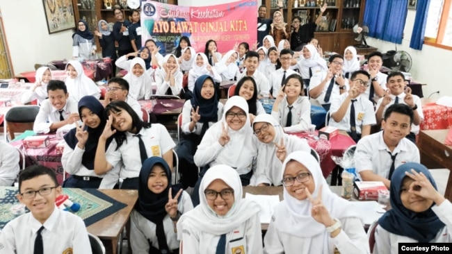ILUSTRASI - Edukasi kesehatan bagi anak-anak SMP N 1 Yogya. (Courtesy: KPCDI Yogya).