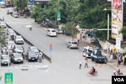 General view of installing CCTV cameras at major intersections in Phnom Penh, Cambodia.