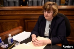 Rachel MItchell, fiscal de Arizona, que interroga a Christine Blasey Ford la acusadora del nominado a la Corte Suprema Brett Kavanaugh. Septiembre 27 de 2018.