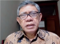 Prof Agus Pakpahan, Peneliti Utama di Pusat Sosial Ekonomi dan Kebijakan Pertanian, Kementerian Pertanian. (Foto: VOA/Nurhadi)