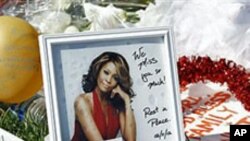 အဆိုေတာ္ Whitney Houston စ်ာပန