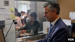 El embajadorJon Huntsman, fue gobernador del estado de Utah antes de ser designado por el presidente Obama.