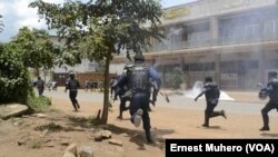 En images : dispersion des marches contre Kabila en RDC