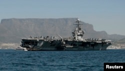 Amerikanın təyyarə daşıyan USS Theodore Roosevelt gəmisi