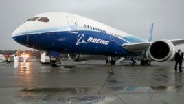 The Boeing 787 Dreamliner sits on the tarmac at Boeing Field in Seattle, Washington after its maiden flight, December 15, 2009. (Reuters)