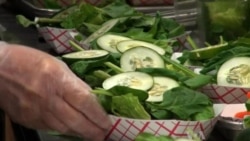 โรงเรียนในอเมริการ่วมรณรงค์โครงการนำผักผลไม้จากฟาร์มสู่โต๊ะอาหาร