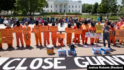 Obama Plan to Close Guantanamo Prison Faces Significant Obstacles