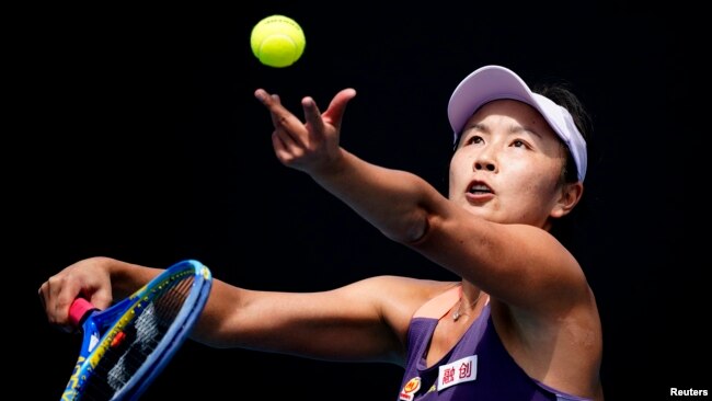 China's Shuai Peng in action during the match against Japan's Nao Hibino on Jan. 21, 2020 at the Australian Open in Melbourne, Australia. REUTERS/Kim Hong-Ji)