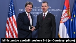 Sastanak ministra spoljnih poslova Srbije Marka Đurića i američkog podsekretara za ekonomski rast, energetiku i životnu sredinu Hozea Fernandeza (Foto: Ministarstvo spoljnih poslova Srbije)