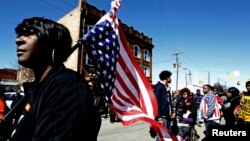 Para aktivis pendukung hak-hak sipil Amerika di Selma, Alabama (foto: dok).