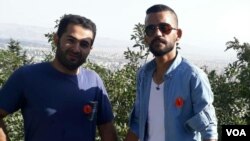 محمد حسین‌زاده (سمت چپ) و آرشام رضایی، دو فعال مدنی بازداشت شده- آرشیو