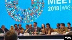 Menko Kemaritiman Luhut Binsar Panjaitan paparkan kesiapan Indonesia menjadi tuan rumah pertemuan tahunan IMF-Bank Dunia di Bali, Oktober nanti, dalam pertemuan teknis di IMF Washington DC Rabu (18/4). (Foto: Eva M/VOA).