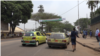 Des taxis dans les rues de Yaoundé, le 4 novembre 2024.