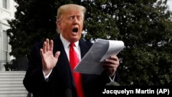 Президент США Дональд Трамп спілкується з пресою 20 листопада 2019 року