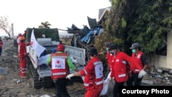 Tim PMI terus melakukan upaya evakuasi jenazah di berbagai titik di Sulawesi Tengah. (Foto courtesy: Humas PMI)