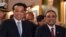 Chinese Premier Li Keqiang (L) and Pakistani President Asif Ali Zardari (R) leave after a signing of agreements ceremony at the presidential palace in Islamabad on May 22, 2013.