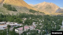 Shohimardon has a population of about 10,000, Ferghana region, Uzbekistan. (Navbahor Imamova/VOA)