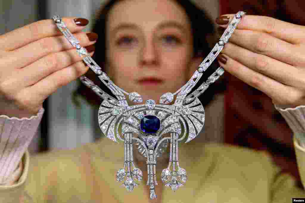 A sapphire and diamond necklace form the collection of a noble European family and made in early 20th century is pictured during an auction preview at Sotheby&#39;s and is estimated to fetch 100,000 to 340,000 CHF in Geneva, Switzerland.&nbsp;