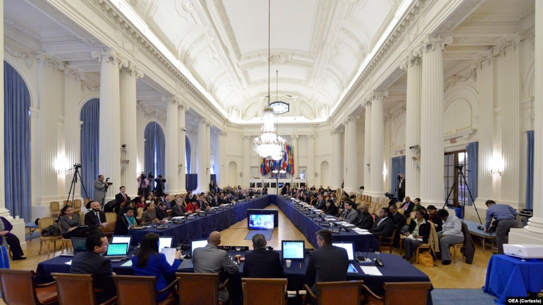 17 países apoyaron a Colombia para convocar a cancilleres, pero la falta de una mayoría absoluta impidió la convocatoria