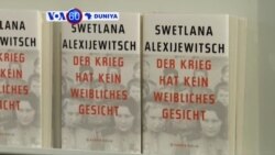 VOA60 DUNIYA: A Kasar Jamus Za a Bada Lambar Yabo Ta Nobel Ta Fannin Fasahar Rubutu Ga na Svetana Alexievich, Oktoba 08, 2015