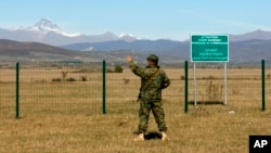 Незаконные заграждения, установленные Россией на административной границе между Южной Осетией и Грузией