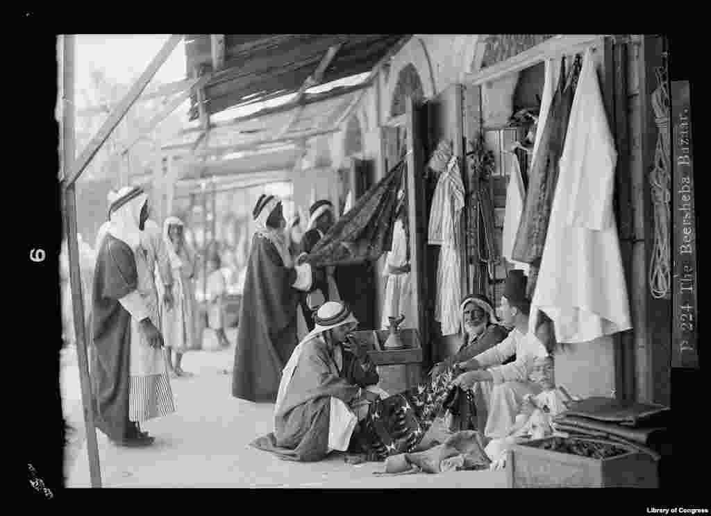 Bedouins in marketplace, ca. 1905