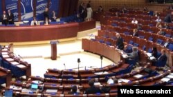 AŞPA-da müzakirə (Foto azadliq.info saytınındır)