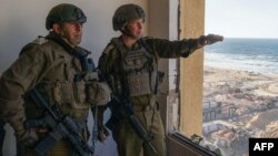 دو فرمانده ارتش اسرائیل در شمال غزه. 